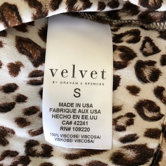 VELVET by Graham & Spencer Leopard Print Sleeveless Top Size Small - Picture 6 of 10